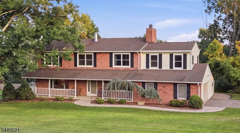 17 Dogwood Dr - Photo 1
