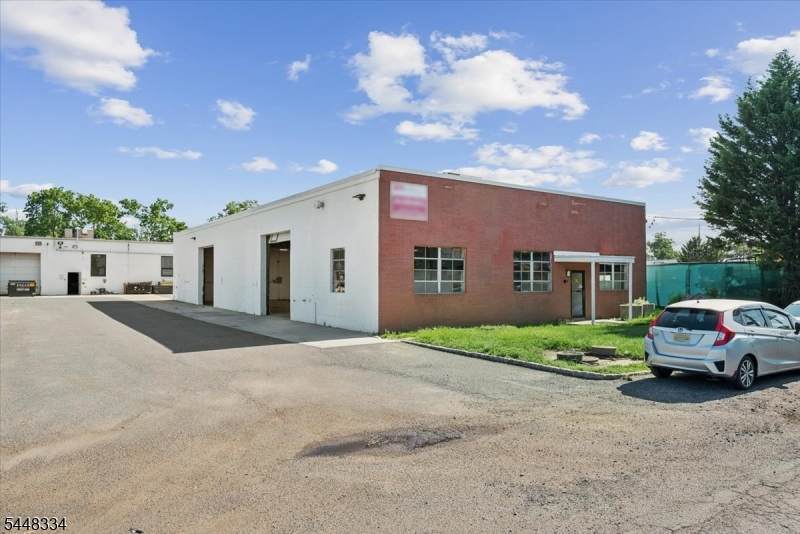 21 5th St. - Photo 1