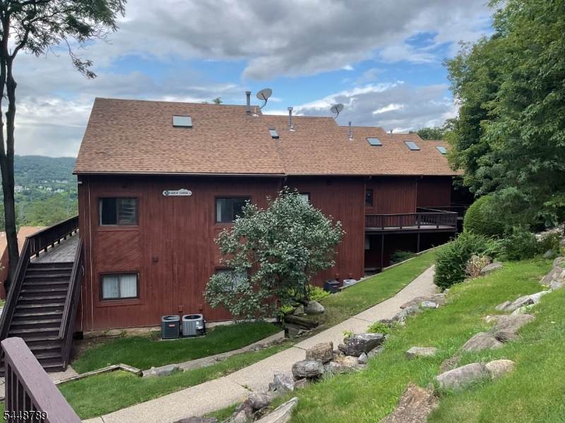 13 Great Gorge Dr - Photo 1