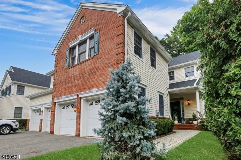 709 Fieldstone Ter - Photo 1