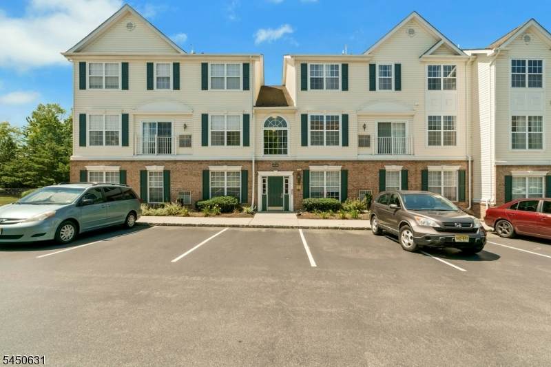 428 Lenape Ln - Photo 1