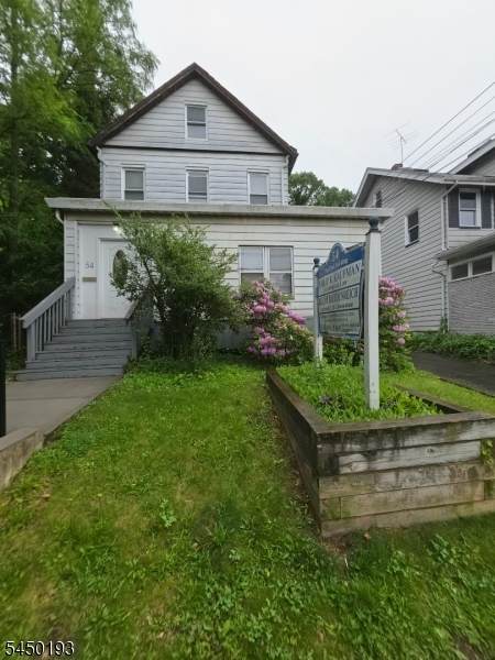 54 Woodbridge Ave - Photo 1