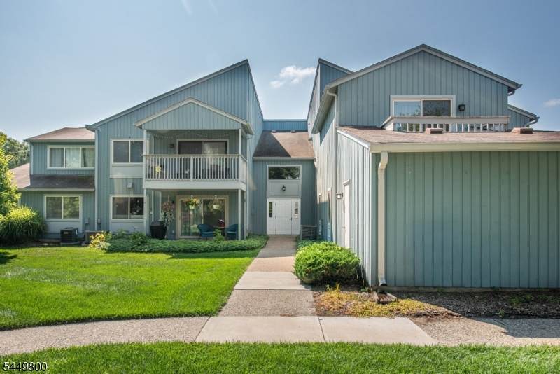 94 Drake Ln - Photo 1