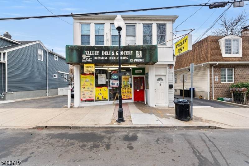 117 Valley Rd - Photo 1