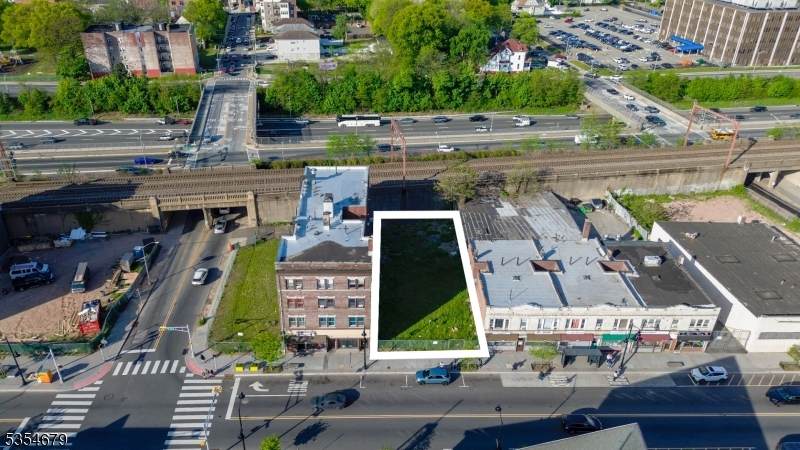 395 Dr Mlk Jr Blvd - Photo 1