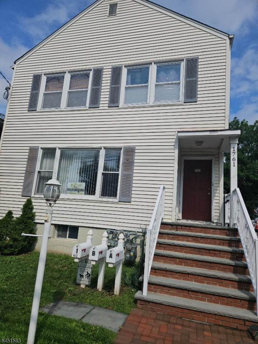 1761 E 2Nd St - Photo 1