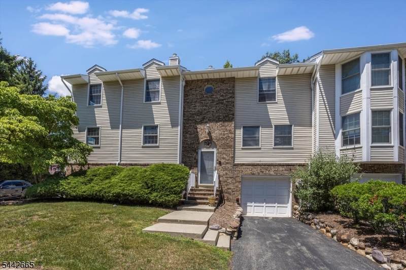 10 Brookstone Cir - Photo 1