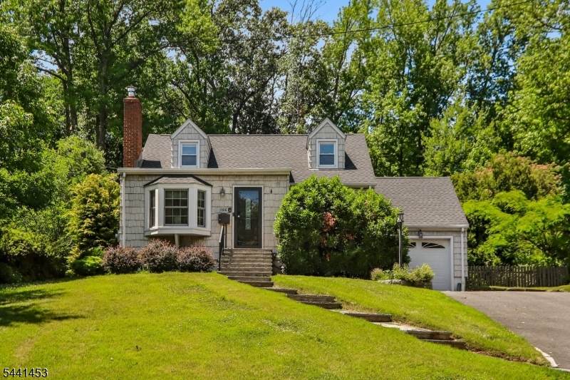 1661 Ramapo Way - Photo 1
