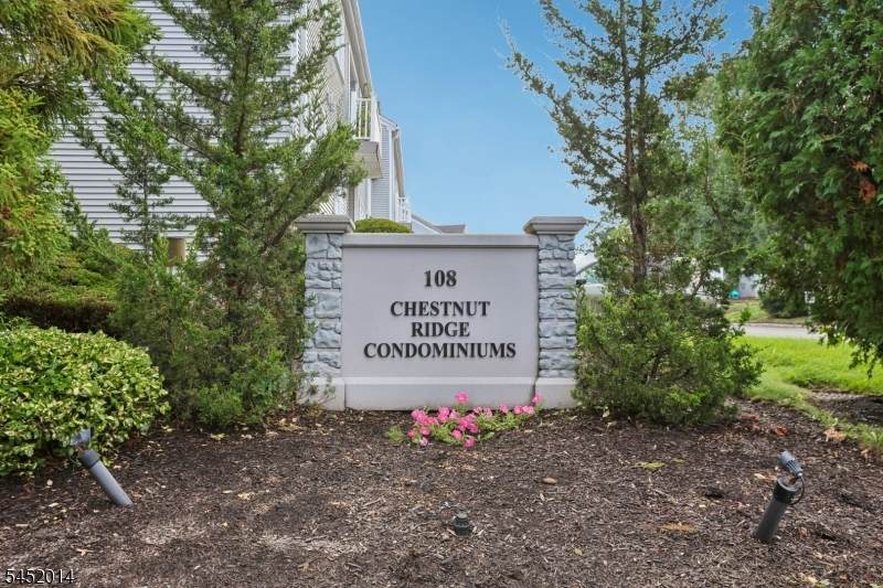 108 Passaic Ave - Photo 1