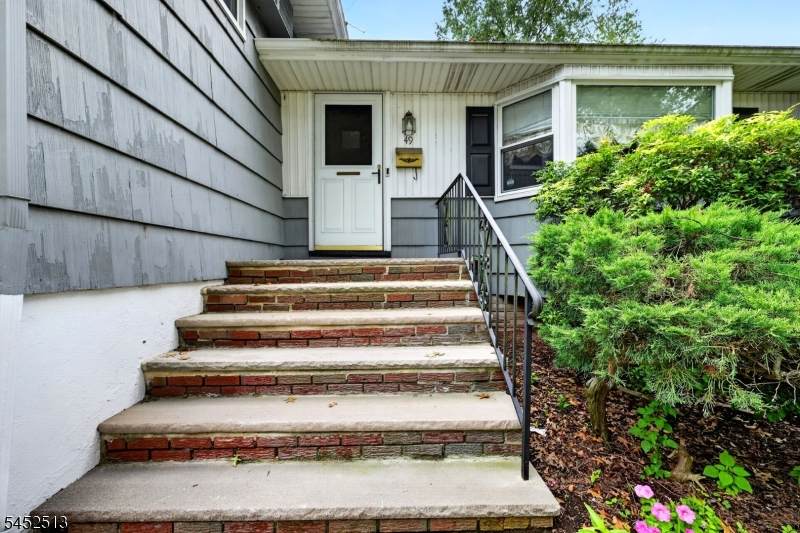 49 Blake Ave - Photo 1