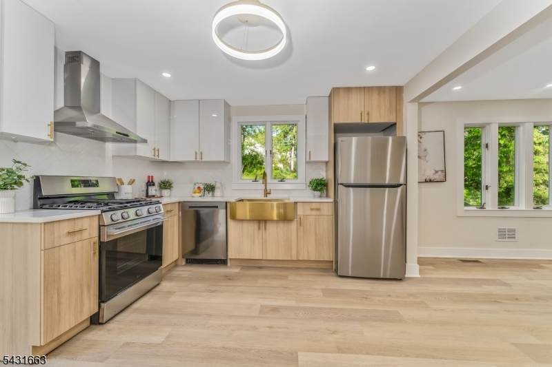 106 Cregar Rd - Photo 1