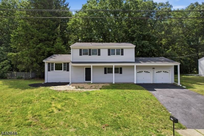 334 Daniel St - Photo 1