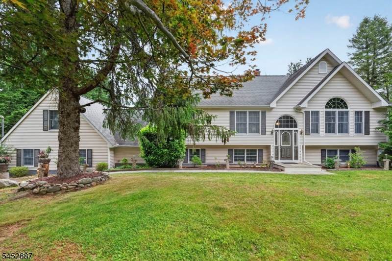 251 W Mountain Rd - Photo 1