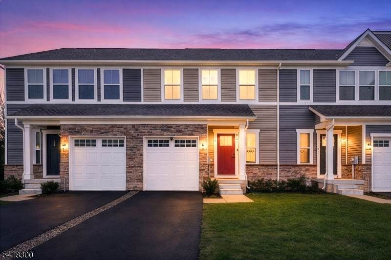 14 Pratt Ln - Photo 1