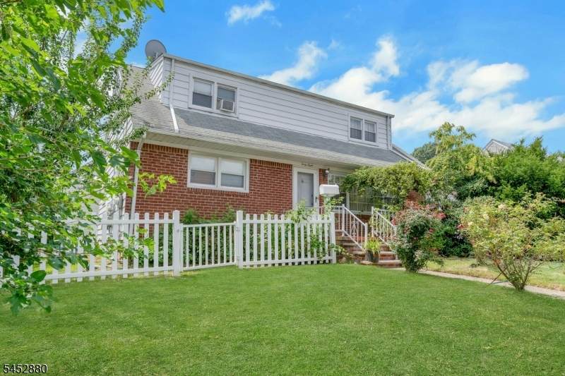 48 Doherty Dr S - Photo 1