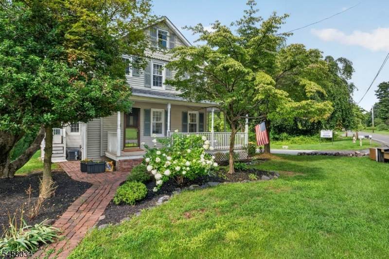 693 Amwell Rd - Photo 1
