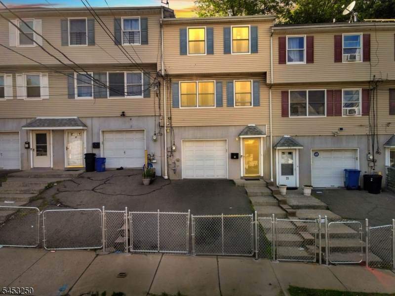 69 N 4Th St - Photo 1