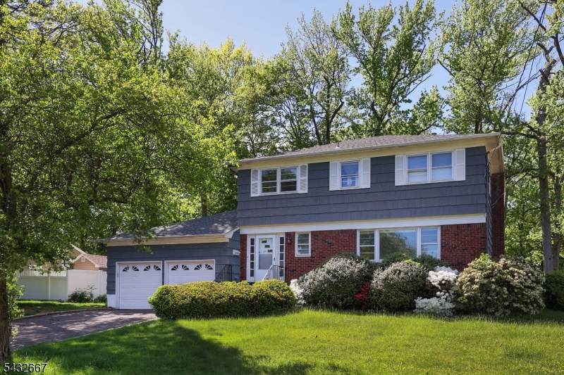 21 Saint Germain Dr - Photo 1