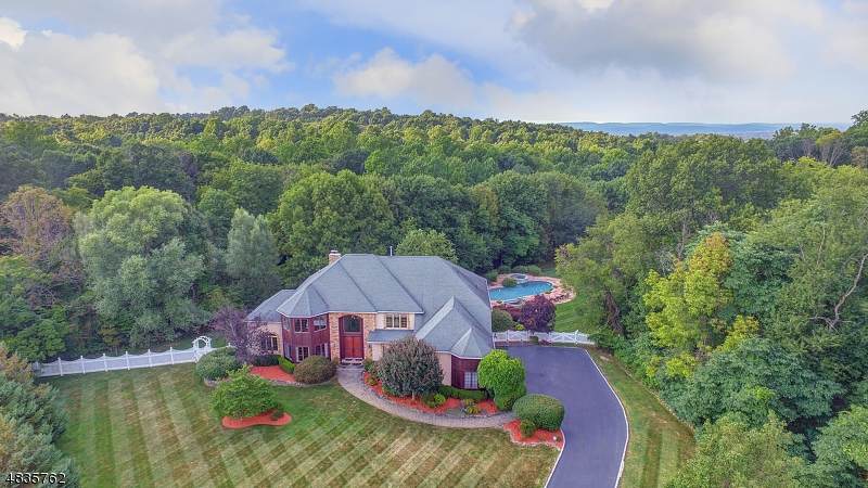 31 Primrose Ln - Photo 1