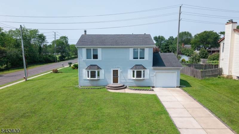 940 E Lincoln Ave - Photo 1