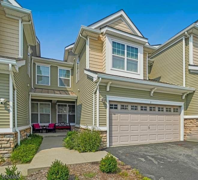 5 Alexanders Rd - Photo 1