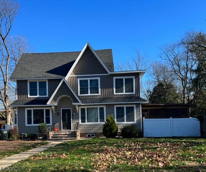 1209 Central Ave - Photo 1