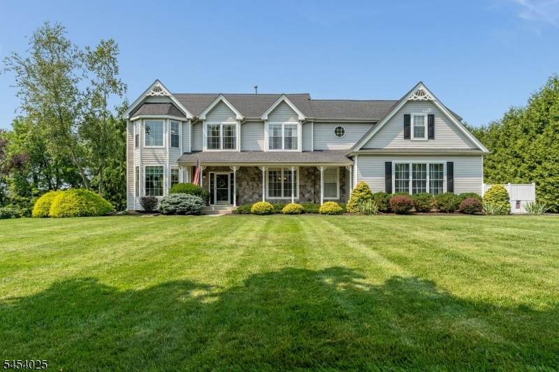 30 Meadowview Dr - Photo 1