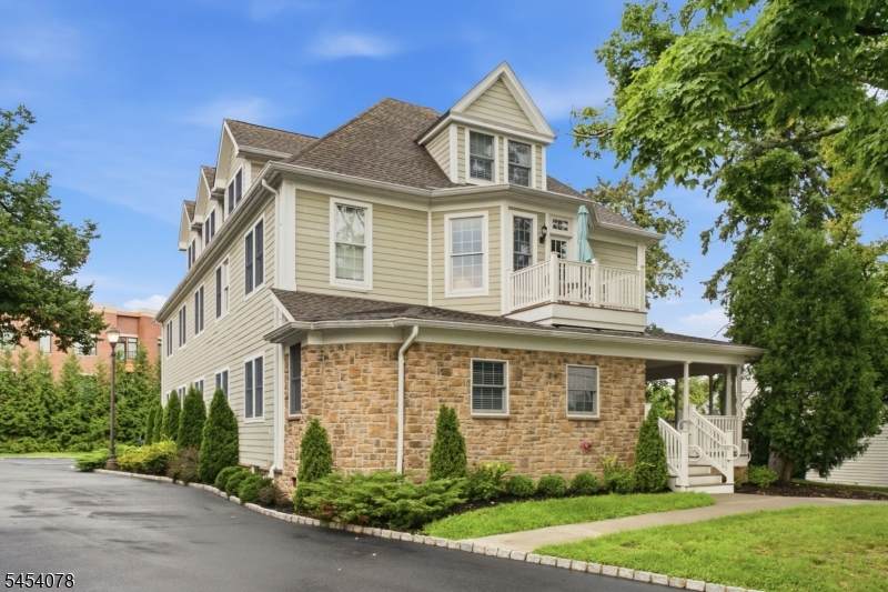 25 Green Village Rd - Photo 1