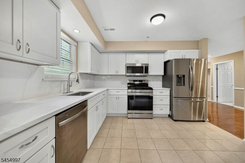 4 Springholm Drive - Photo 1
