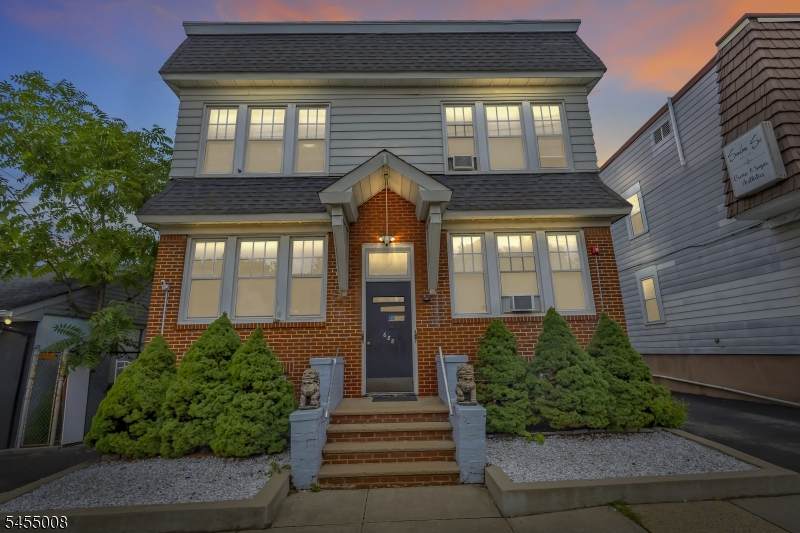 688 Passaic Ave - Photo 1