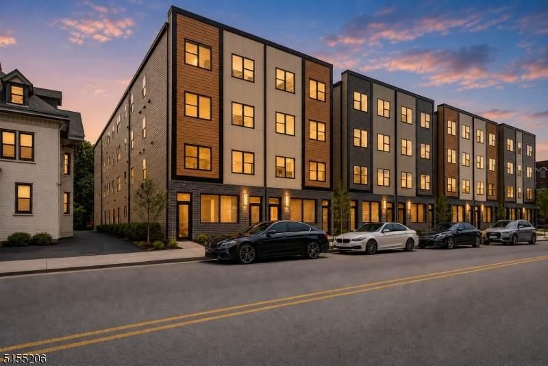145 Roseville Ave - Photo 1