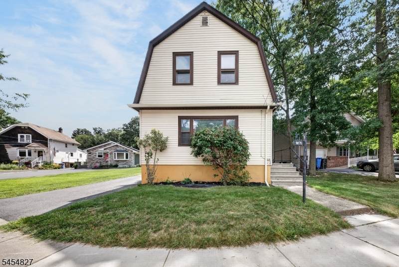 1871 W 4Th St - Photo 1