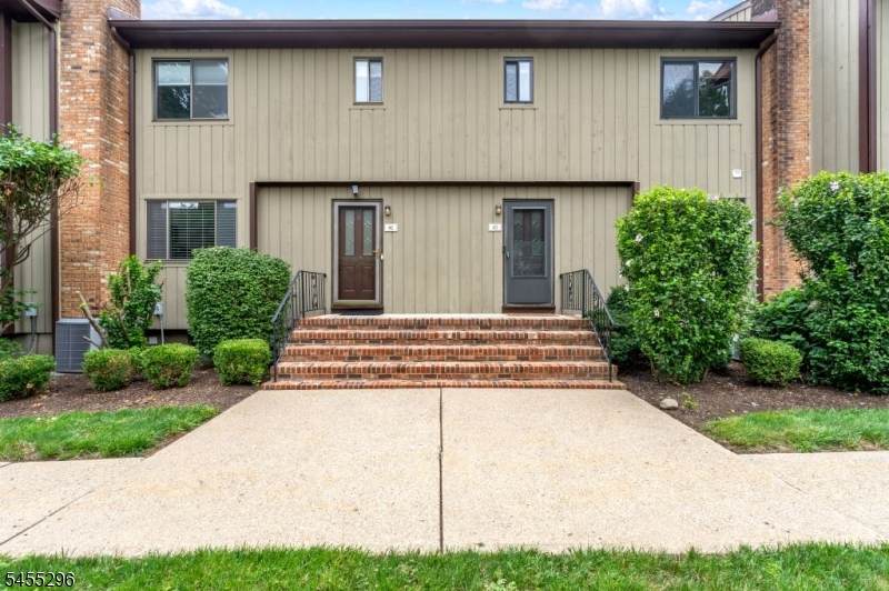 38 Park St - Photo 1