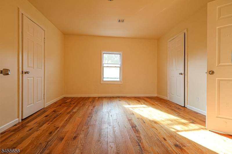 112 Chadwick Ave - Photo 1