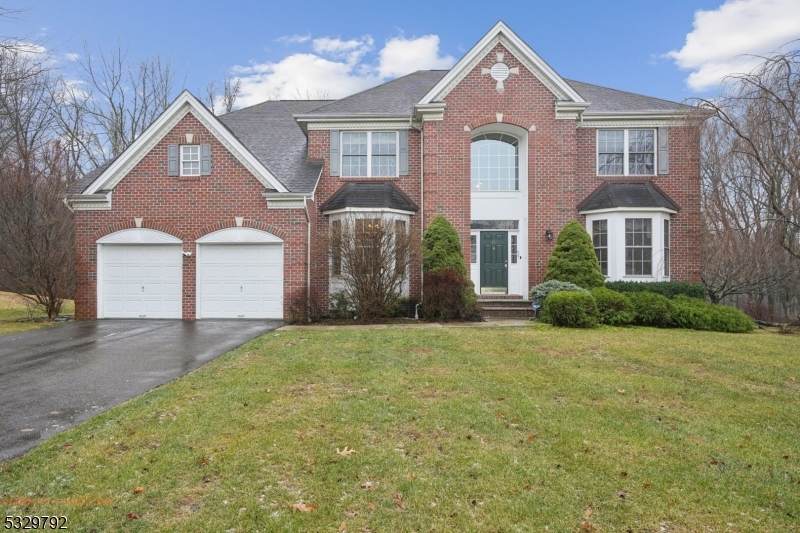 15 Shadow Hill Way - Photo 1