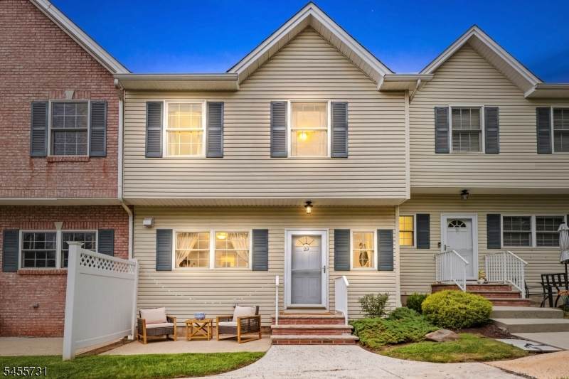 29 Riga Ct - Photo 1