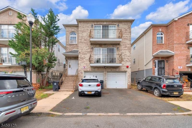 13 Lisa Ct - Photo 1