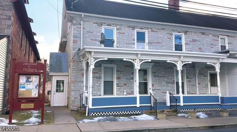40 Bridge St - Photo 1