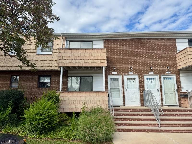 3102 Cromwell Ct - Photo 1