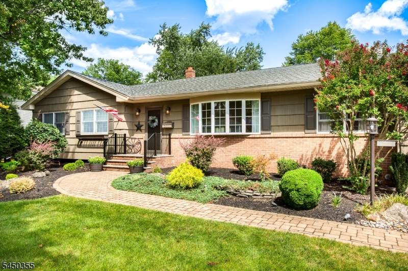 211 Briarheath Lane - Photo 1