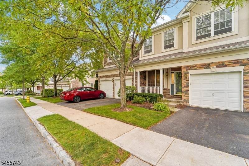 195 Levinberg Ln - Photo 1