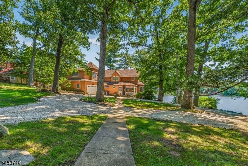 90 Ithanell Rd - Photo 1