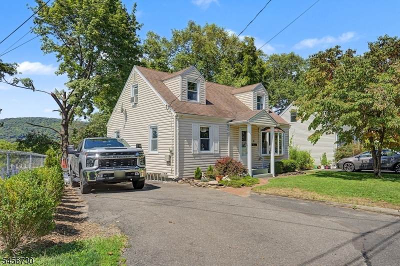 114 Warhol Ave - Photo 1