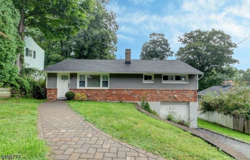 37 White Meadow Rd - Photo 1
