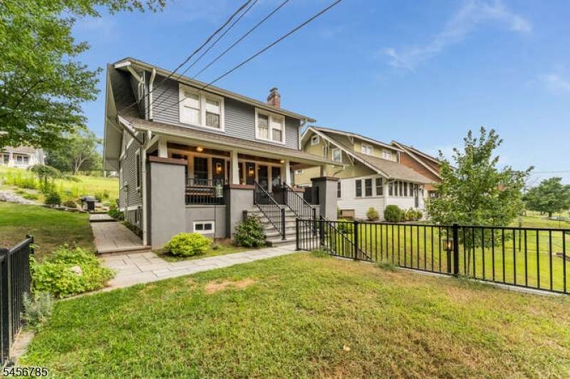 169 Leigh St - Photo 1