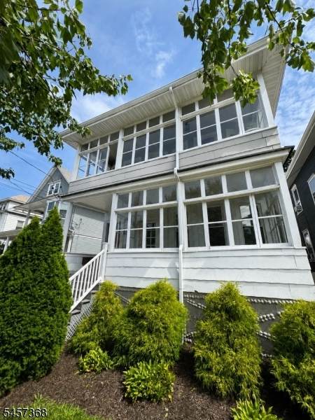 147 Claremont Ave - Photo 1