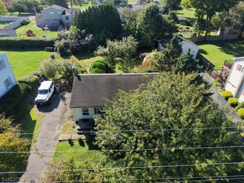 148 Eyland Ave - Photo 1