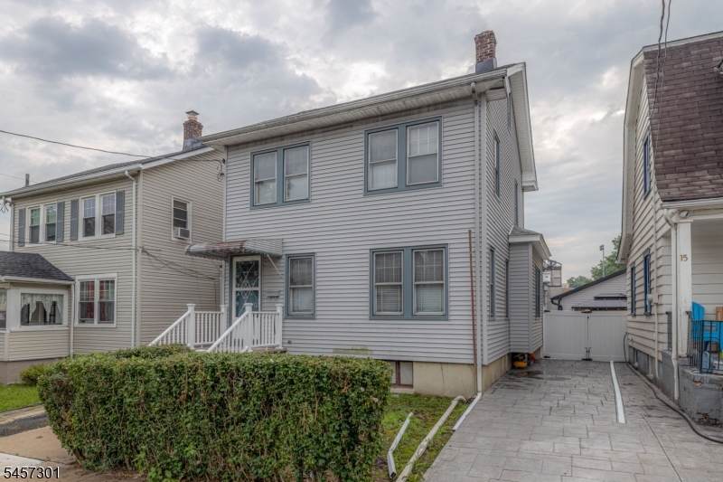 13 Liberty St - Photo 1