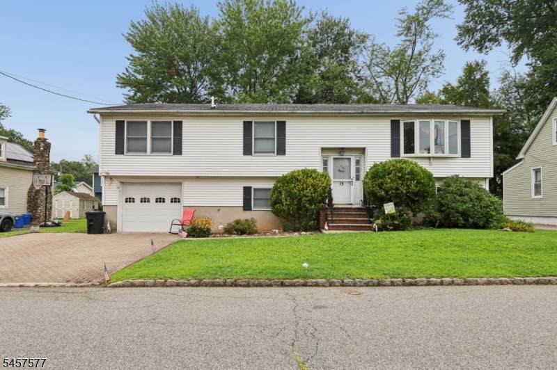 15 Garfield Rd - Photo 1