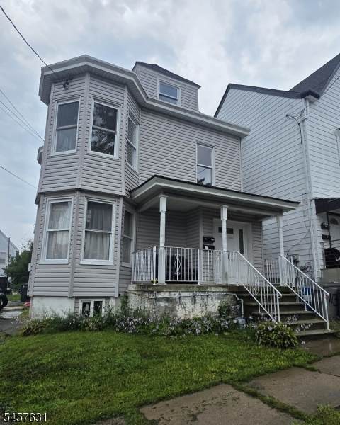 111 W 2Nd St - Photo 1